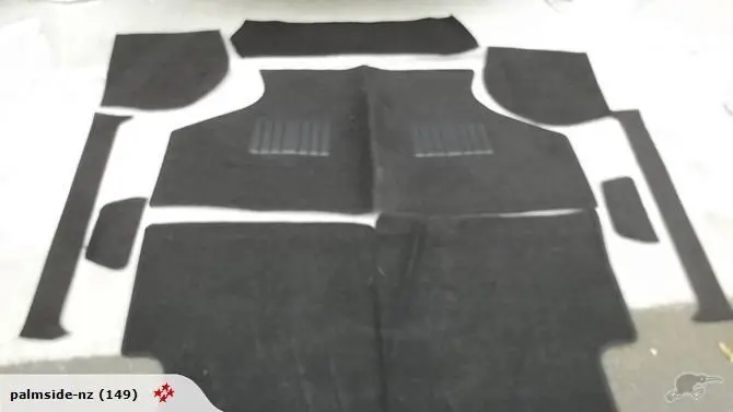 Mini Carpet Set - Budget Black 1