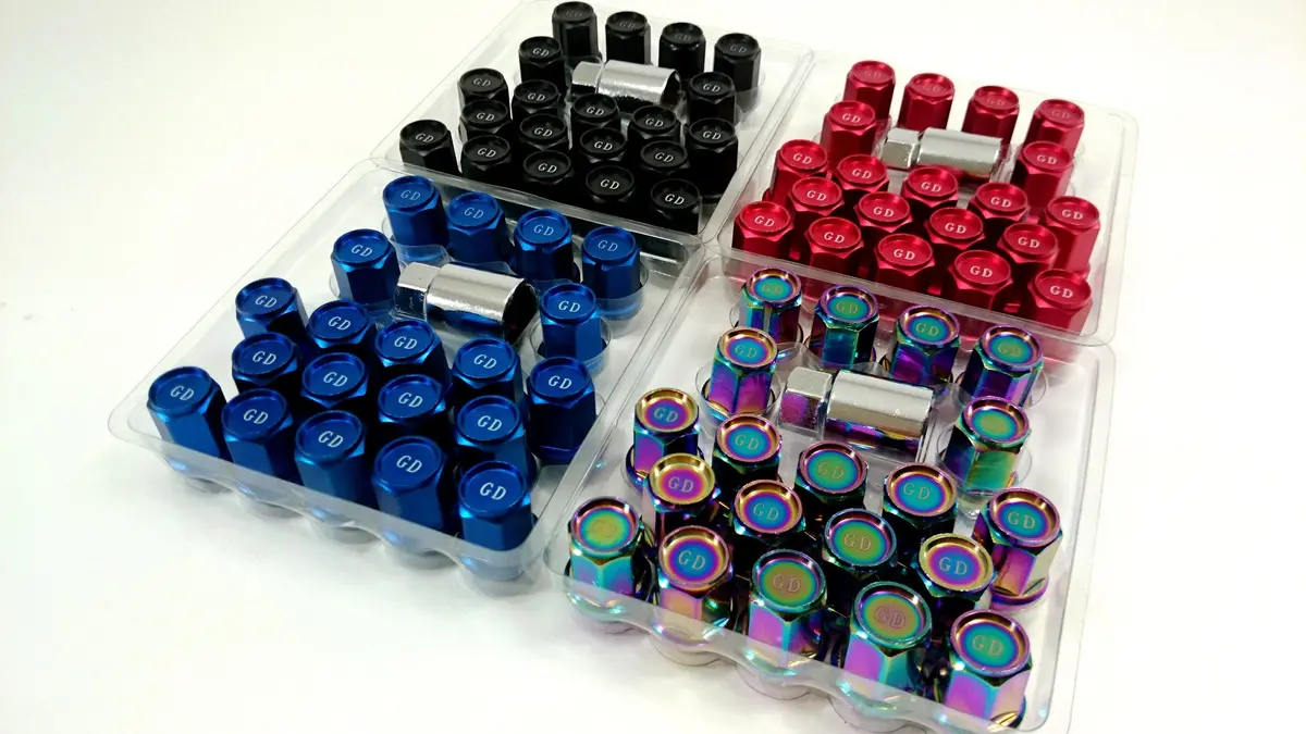 Gdm Aluminum Lightweight Racing Lug Nuts Kit W/ Locks (20 Pcs) - Red, Blue, Black & Neo Chrome 1