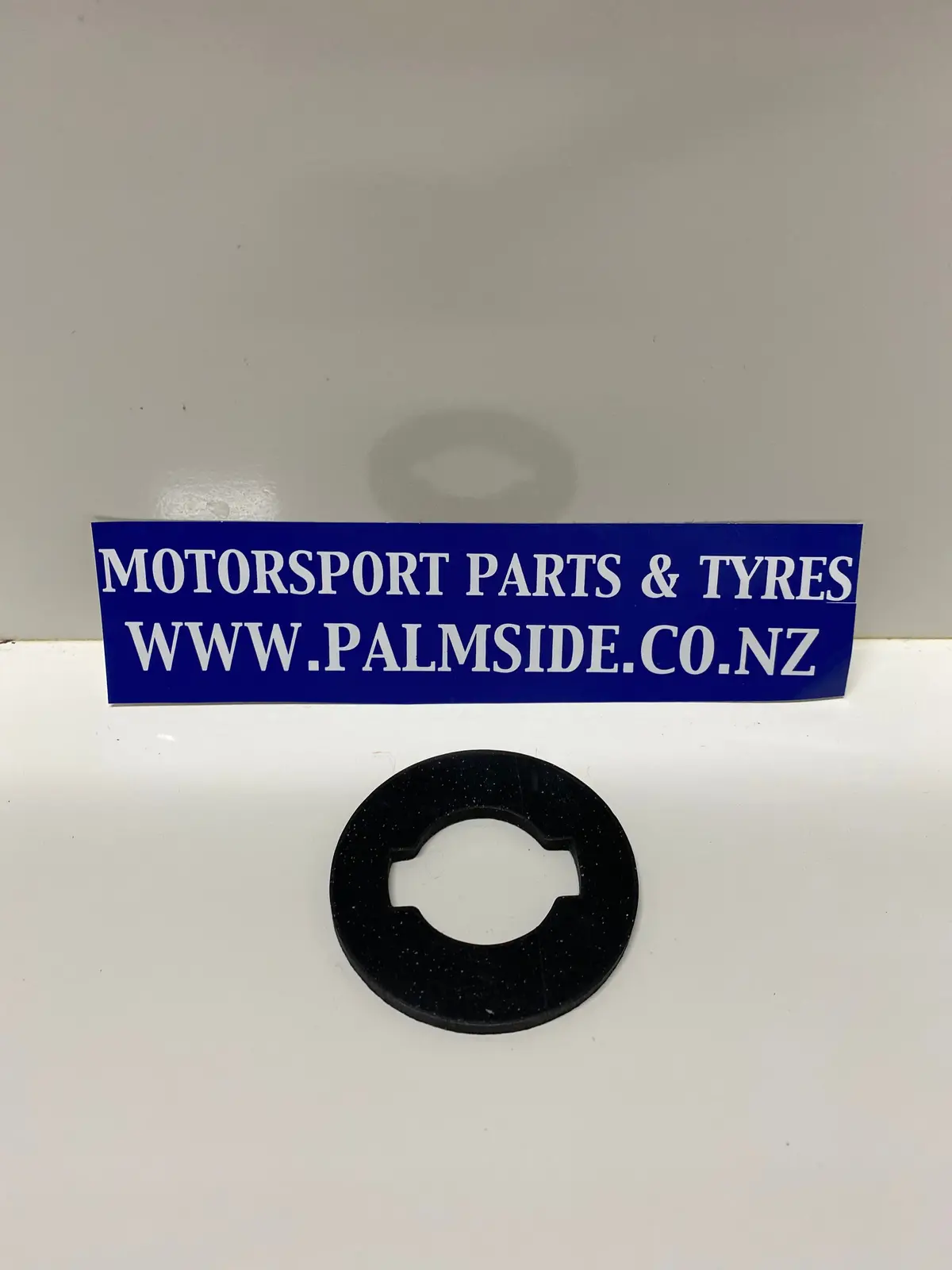 Ford Escort Mk1 & Mk2 Locking Petrol Cap Seal (#2228) 1