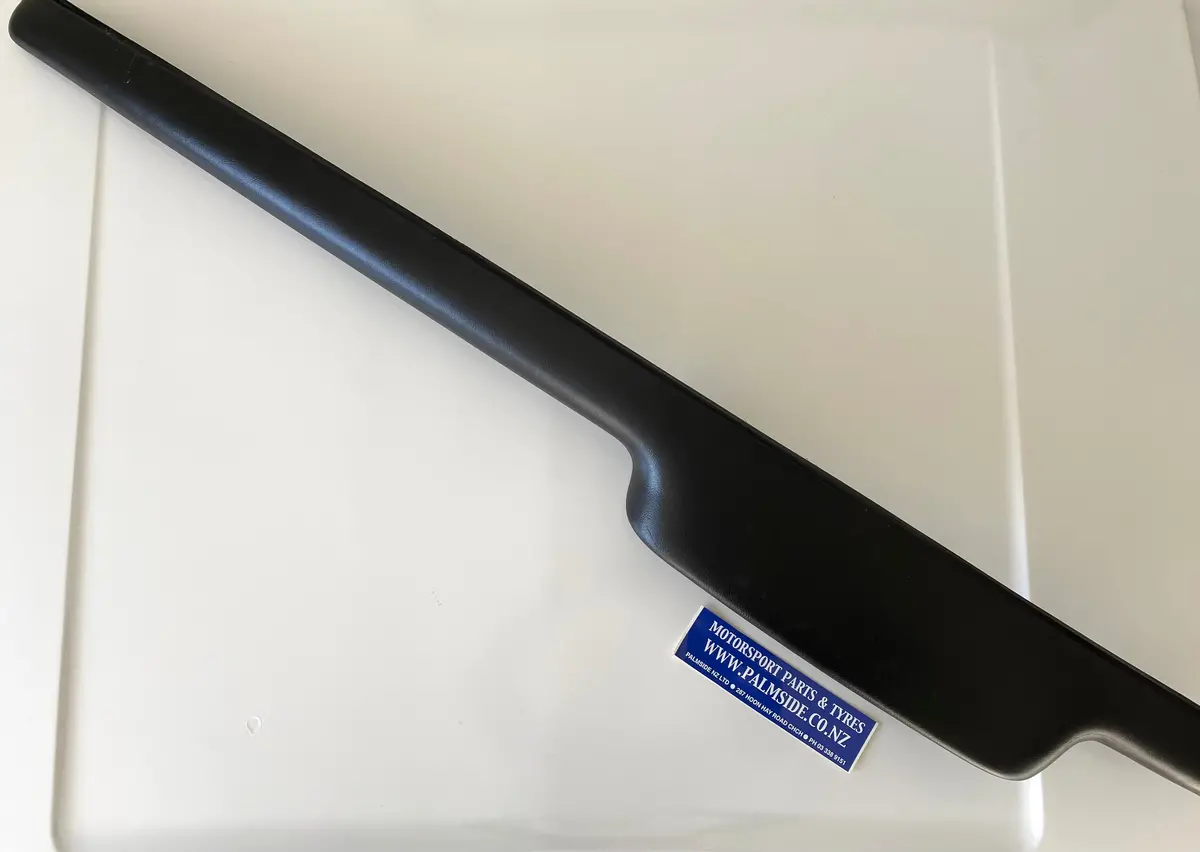 Escort Mk2 Dash Top (Flocked Or Not Flocked) 1