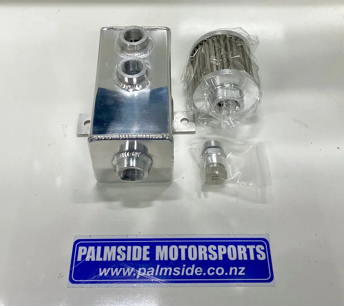 1L Square Catch Can With Breather 1