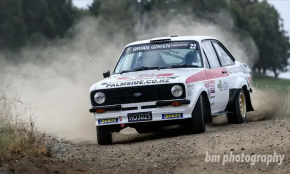 Ford Escort Mk2 Heated Front Screen 1
