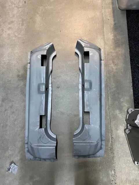 Ford Escort Mk1 Door Hinge A Post - Left Or Right 25-16-40-1/2 1