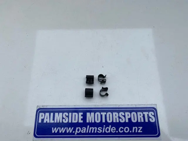 Escort Mk1 Fuel Line Clips X 4 (2150) 1