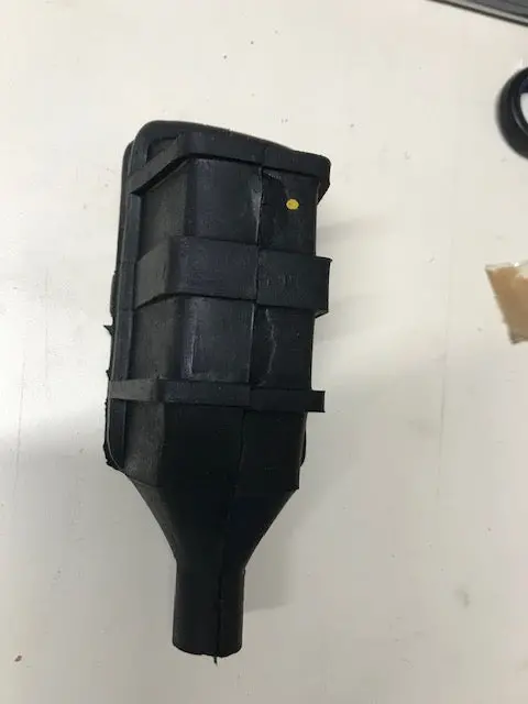Ford Sierra T9 Clutch Fork Boot 1