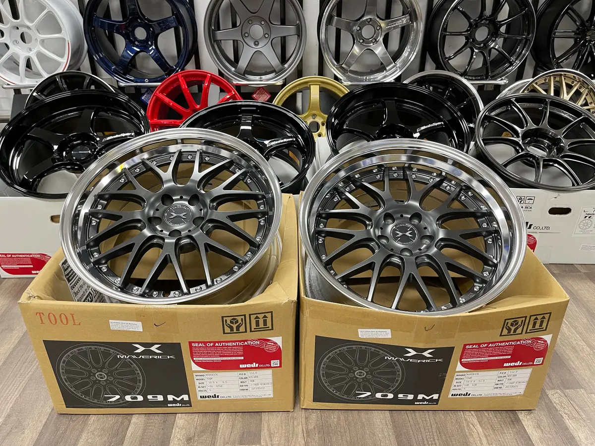 Weds Mavericks 19X9.5+30 19X11+38 5X112 Matt Carbon 1