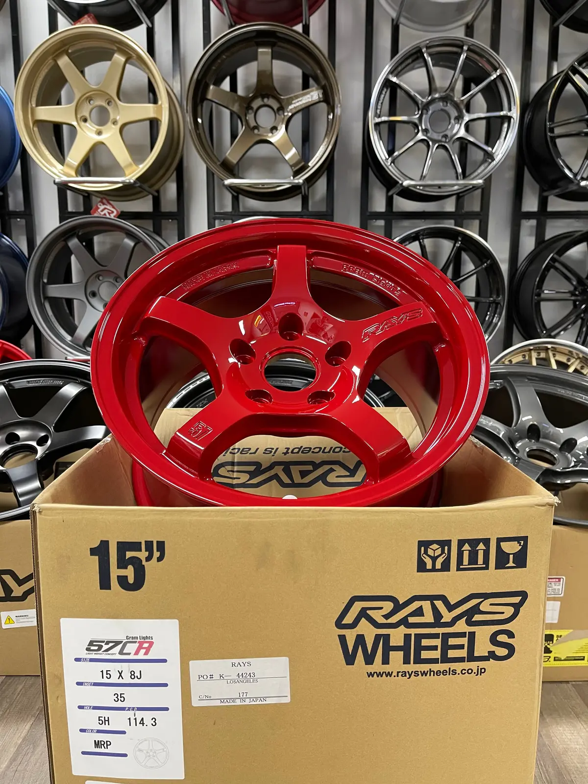 Gramlight 57Cr Milano Red 15X8+35 5X114.3 1