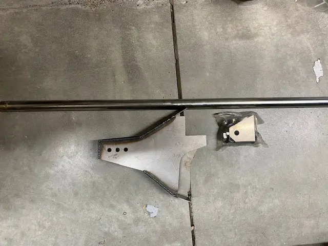 Club Panhard Rod Mount Kit 1