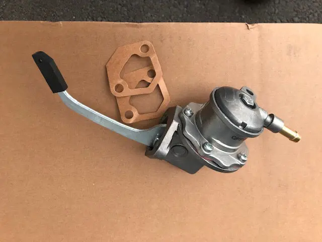 Ford Essex V4/V6 Mechanical Fuel Pump 1