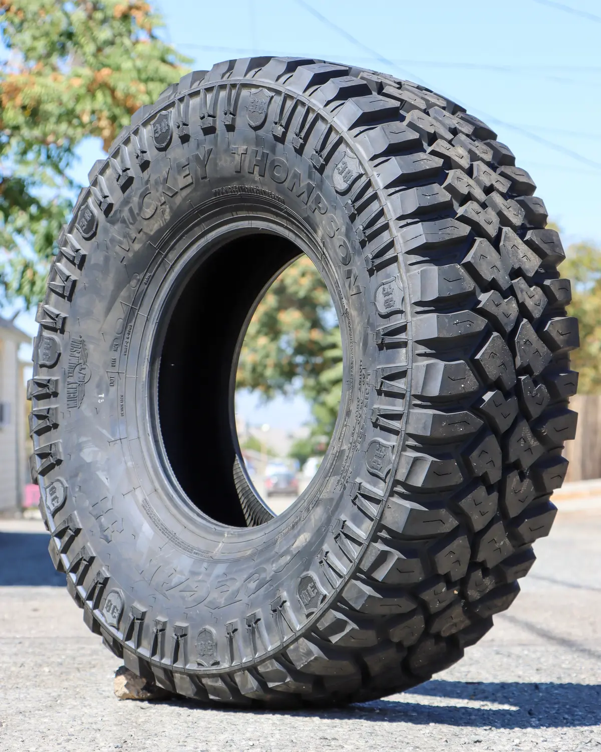 Mickey Thompson Deagan 38 M/T 1