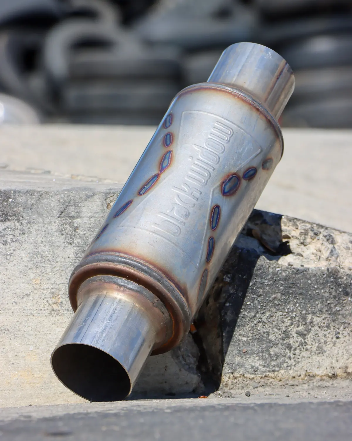 Black Widow Widowmaker 10" Muffler | Extreme Aggressive Exhaust Sound 1